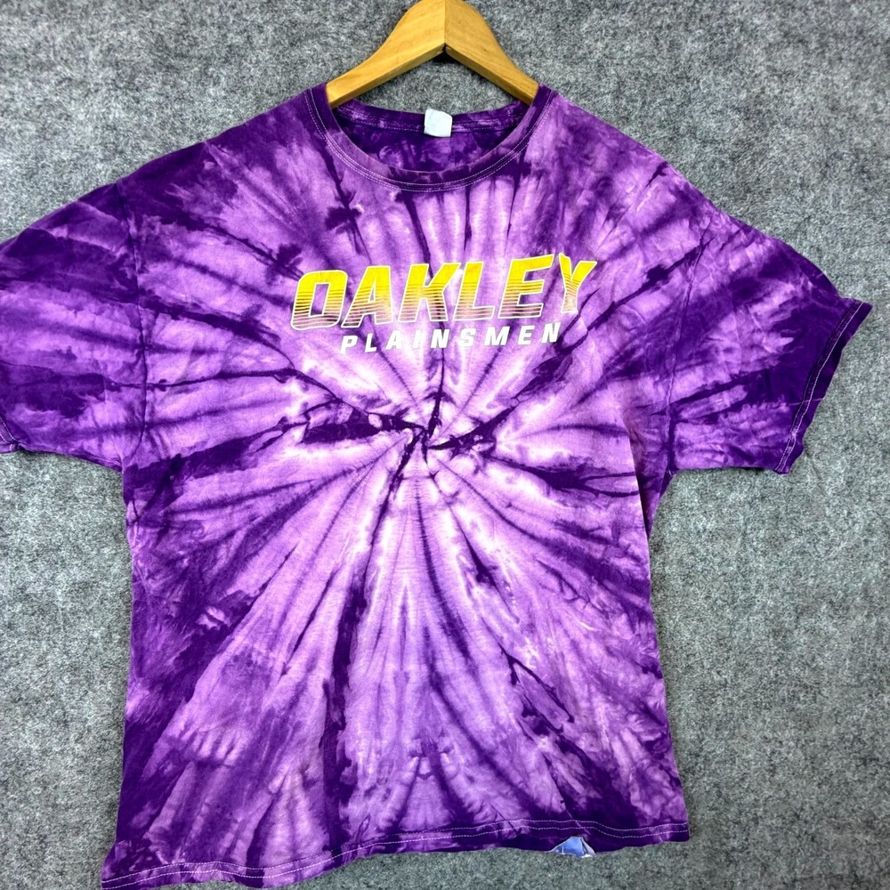 Oakley Plainsmen T-Shirt Mens XL Purple Hanes Basketball Tie Dye Print Crew Neck